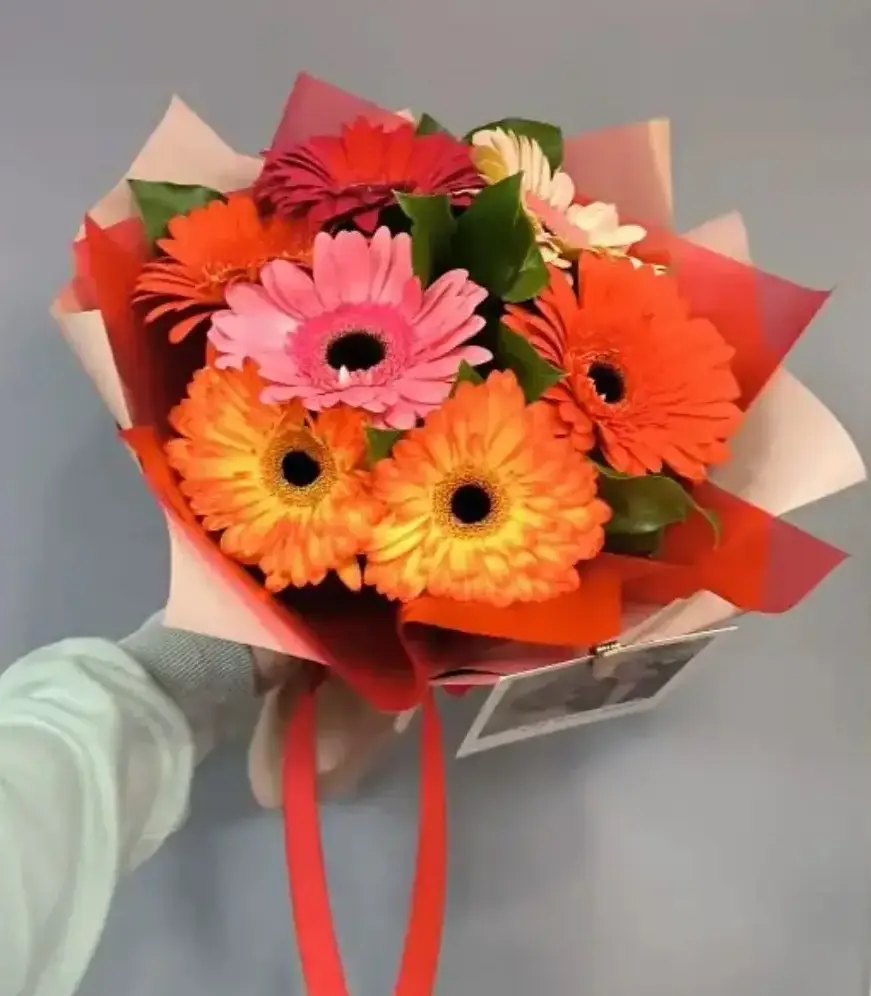 Цветочное конфетти