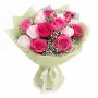 15 бело-розовых роз с гипсофилой